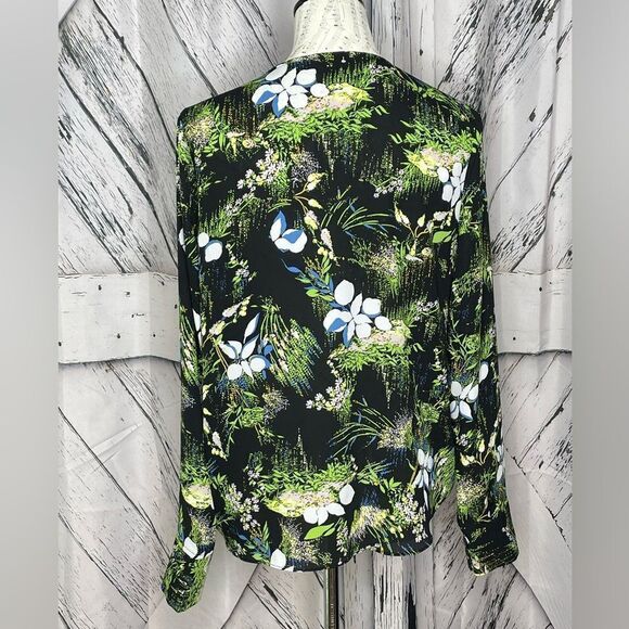 HALOGEN Cross Front Blouse Black Floral Size M - Picture 2 of 7